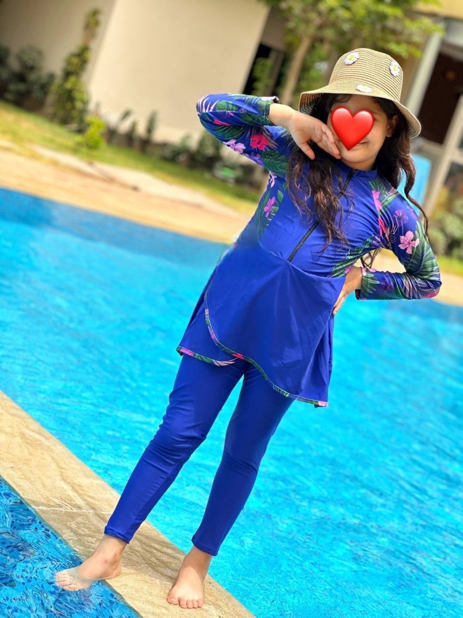 بوركيني بنوتات بوركيني بنوتات